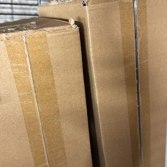 Multi Color Bo Wine Glasses set of 4 - Picture 14 of 15